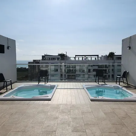 Dominique 609 With Private Jacuzzi Apartamento *