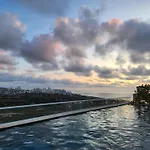 Dominique 609 Apartment With Private Jacuzzi