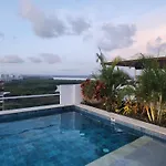 Dominique 609 Apartment With Private Jacuzzi