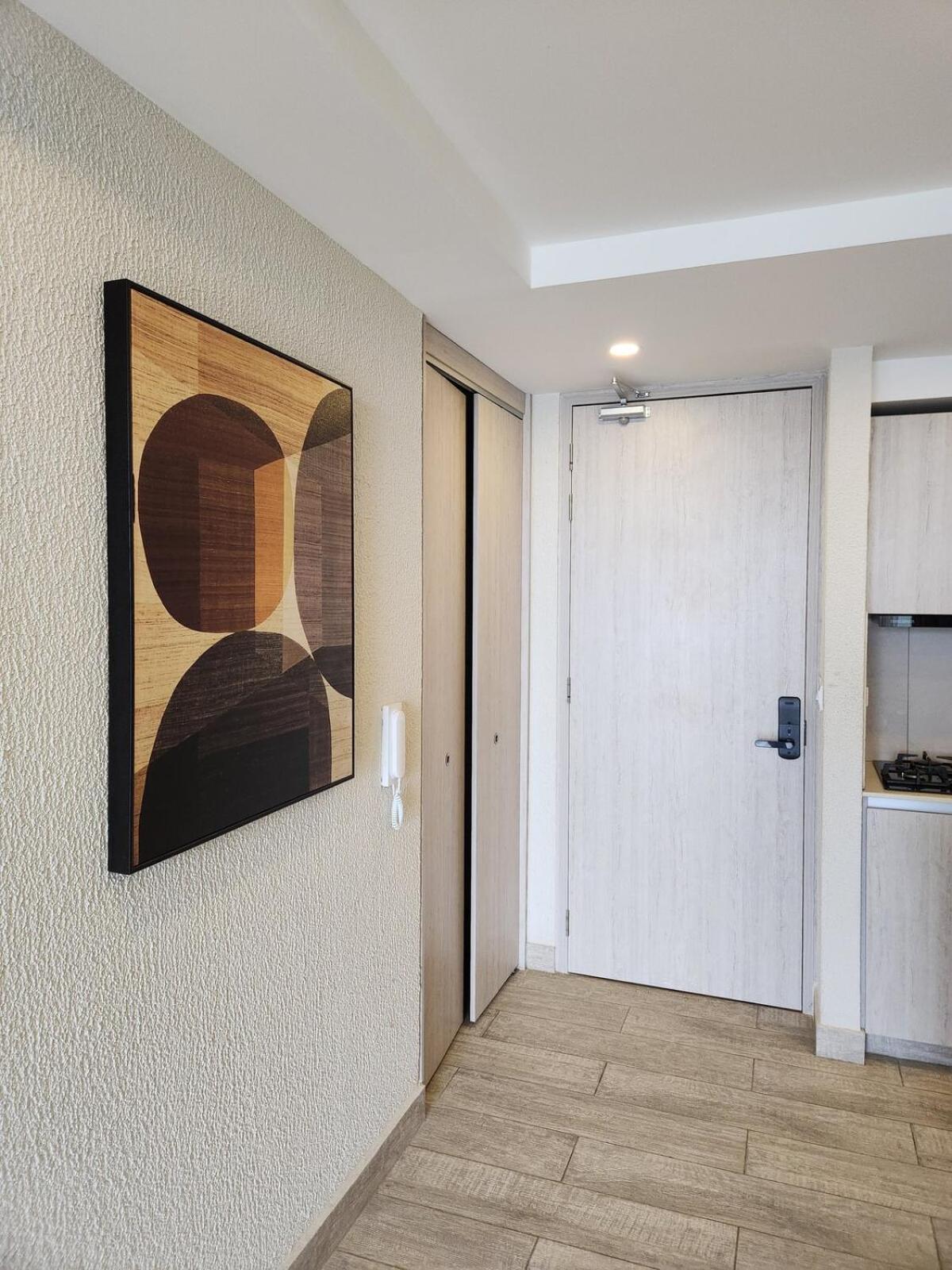 Dominique 609 With Private Jacuzzi Apartamento *