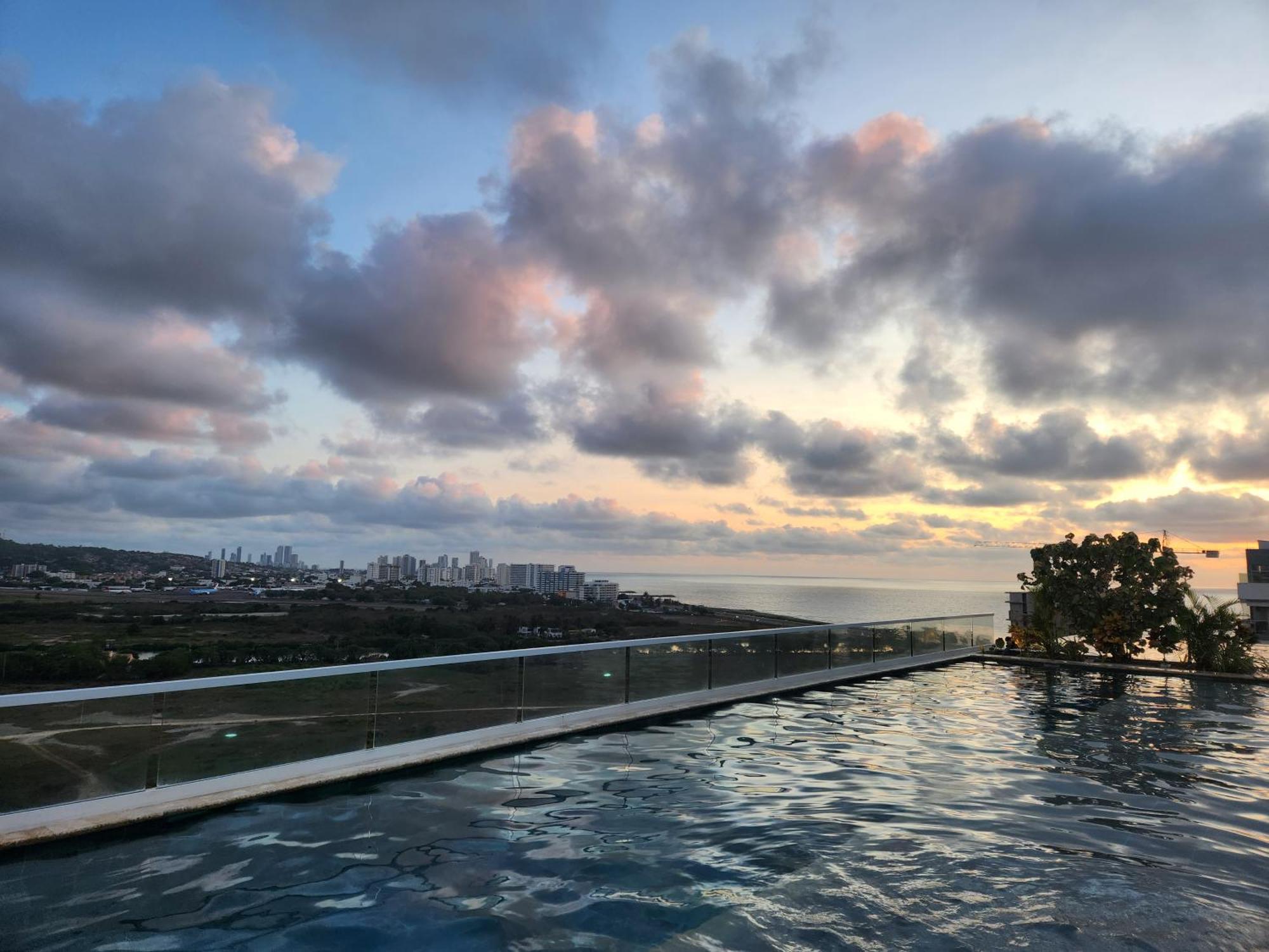 Dominique 609 With Private Jacuzzi Apartamento